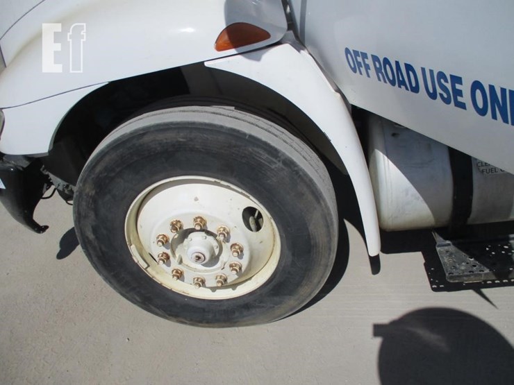 2013-international-durastar-4300-image-21