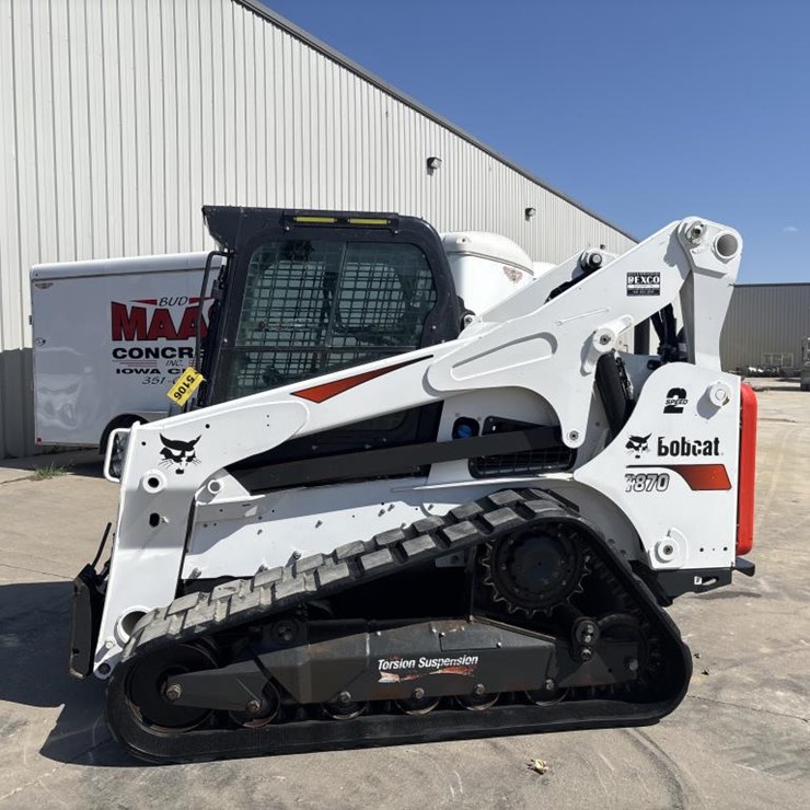 2022 BOBCAT T870