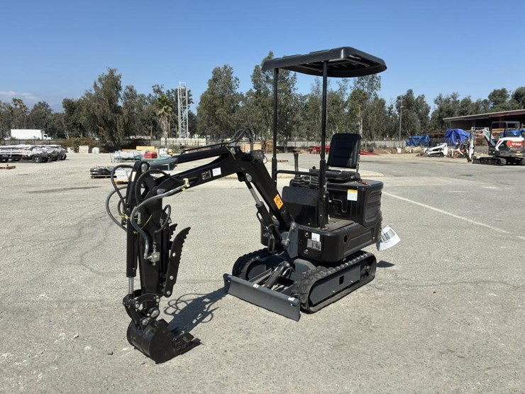 2025-dig-master-dm105-excavator-image-1