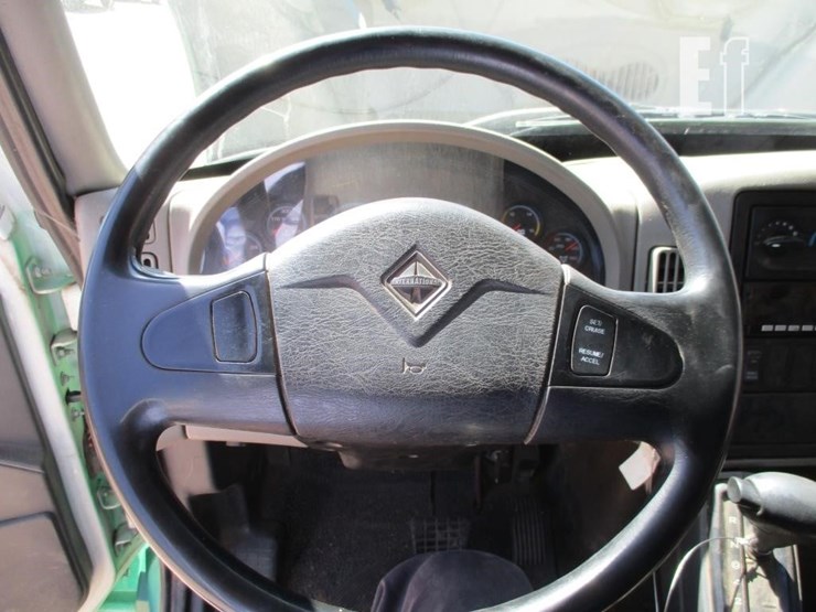 2016-international-durastar-4300-image-11