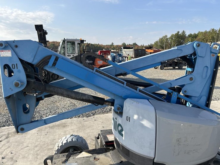 2015-genie-z33/18-image-14