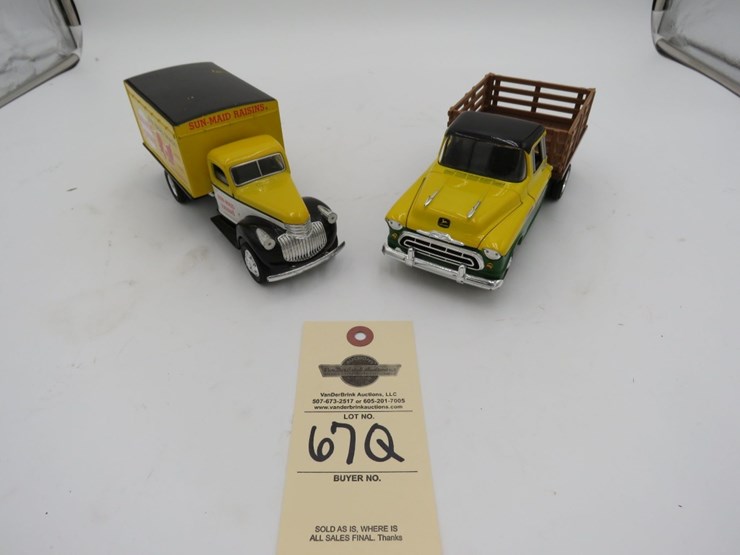 ertl-advertising-toy-group-image-2