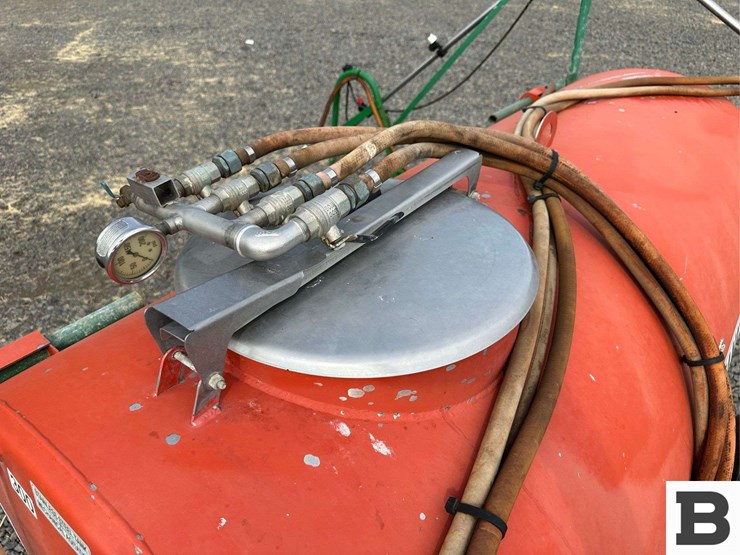 2018-rears-plr335p30da-orchard-sprayer-with-spray-booms-image-13