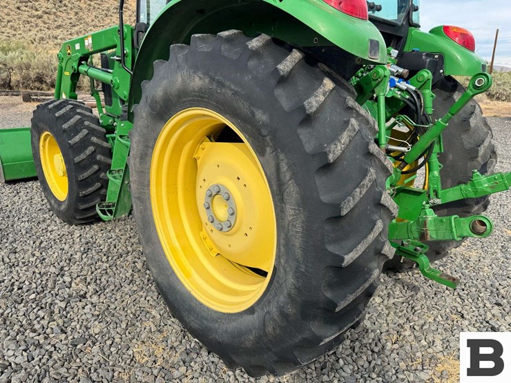 2011-john-deere-6115d-image-48
