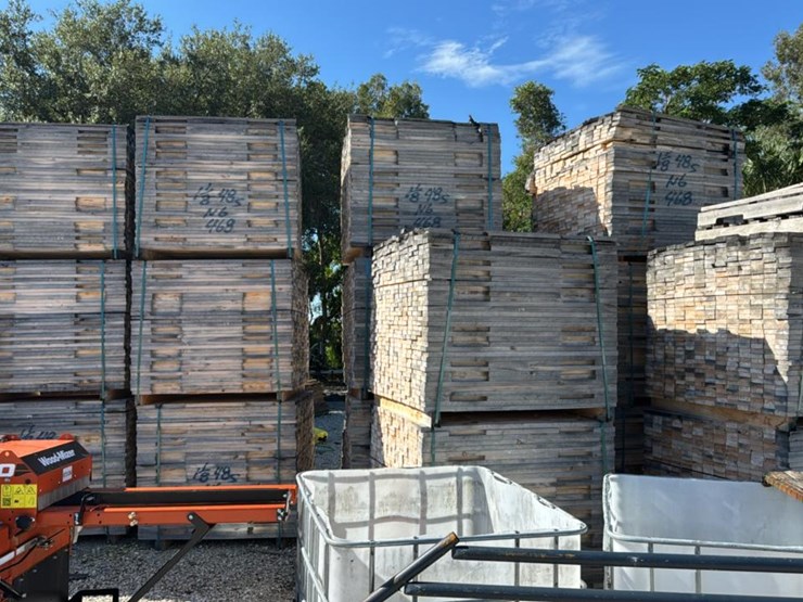 #114-•-cut-pallet-lumber-image-3