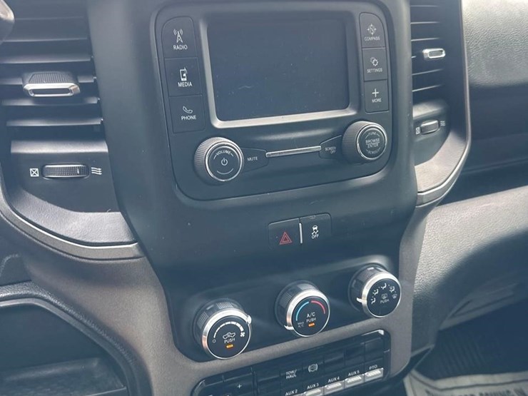 2020-ram-5500-hd-image-26