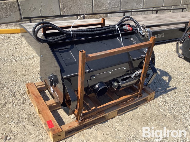 2025-giyi-mb27-skid-steer-mixing-bucket-attachment-image-5