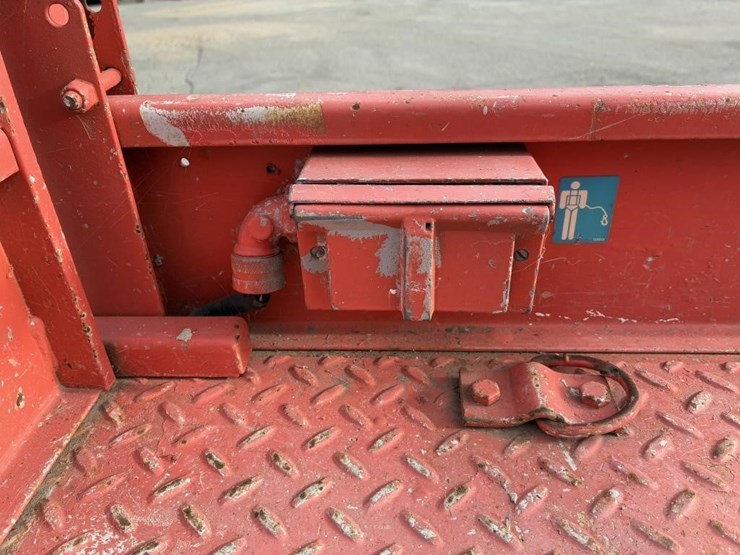 skyjack-sj-3226-scissor-lift-image-11