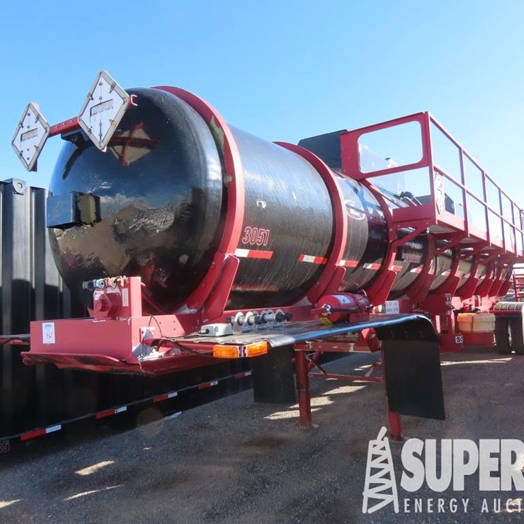 (x) (4-62) 2012 WILCO T/A 5000-Gal Acid Transport
