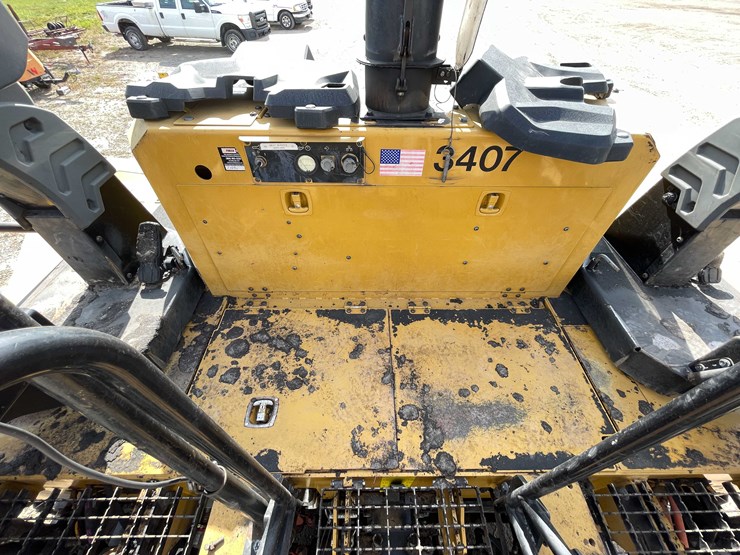 #8612-•-2019-cat-ap100f-asphalt-paver-(aps)-image-76