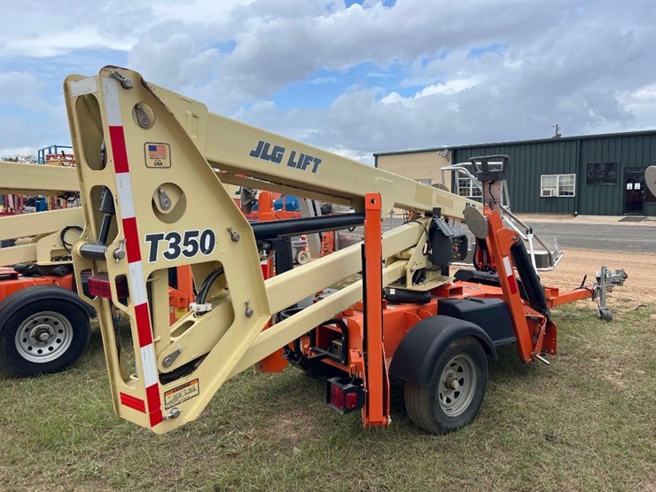 2021-jlg-t350-image-4