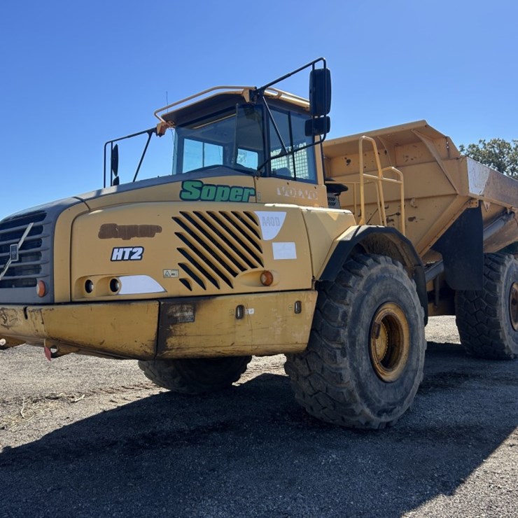 2004 VOLVO A40D