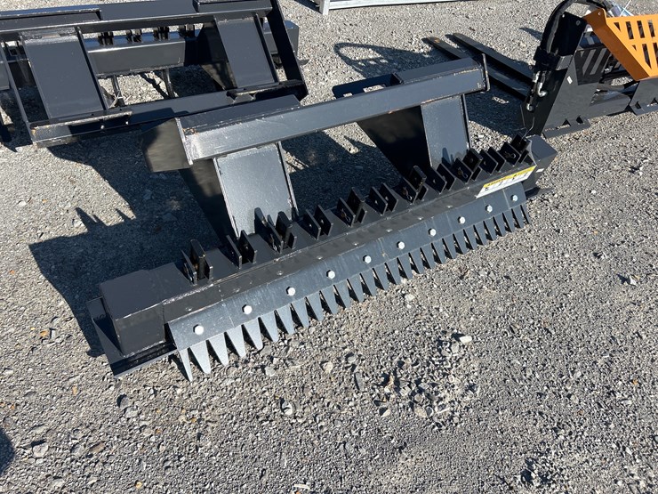 #73-•-6-shank-skid-steer-ripper-image-1