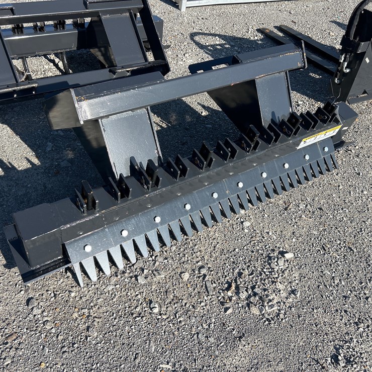 #73 • 6 SHANK SKID STEER RIPPER