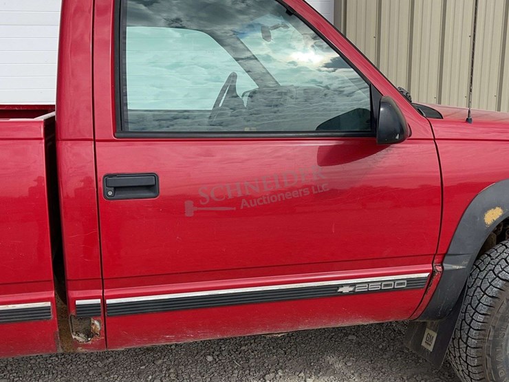 1999-chevrolet-2500-image-15