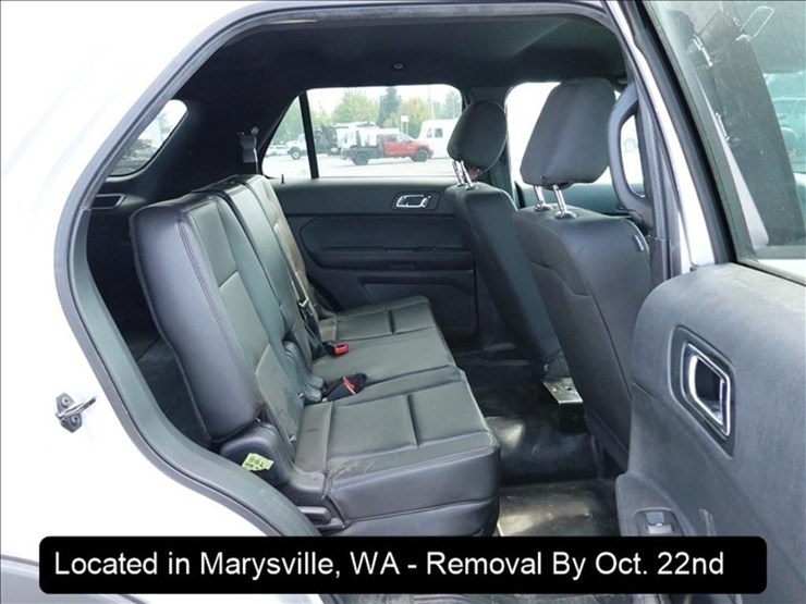 2018-ford-explorer-image-24