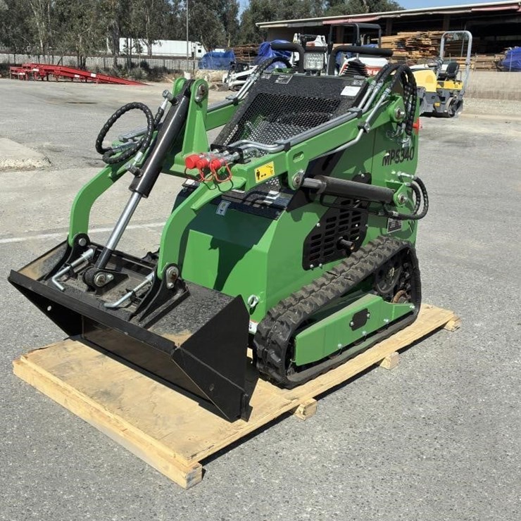 2025 Mach Pro MPS340 Skid Steer