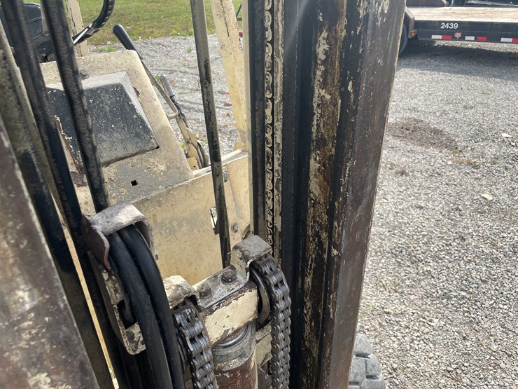 #8614-•-allis-chalmers-p50-forklift-(aps)-image-76