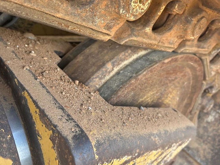 2018-caterpillar-d6n-xl-image-38