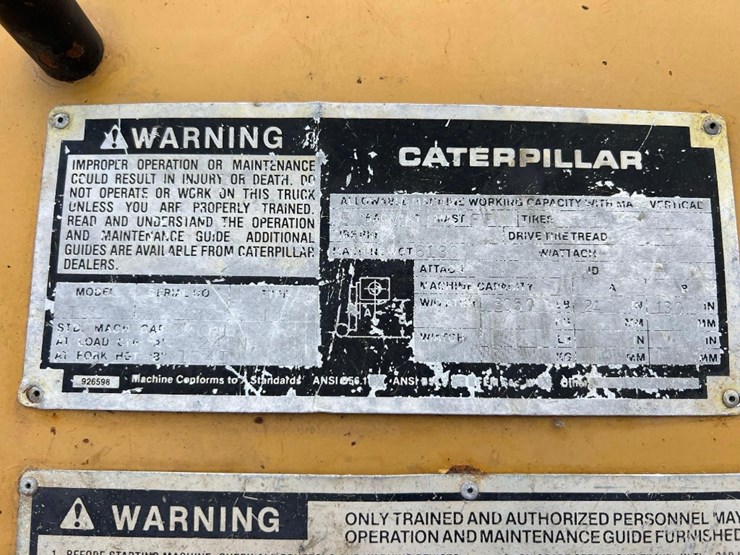 caterpillar-t30d-warehouse-forklift-image-23