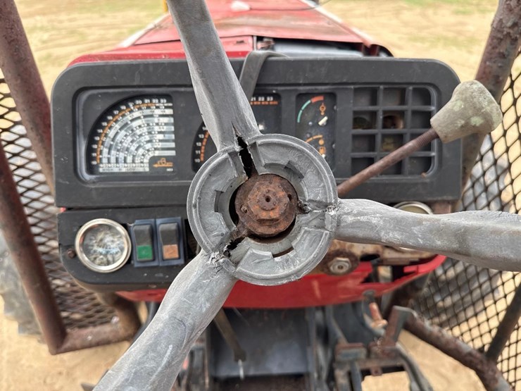massey-ferguson-398-image-20