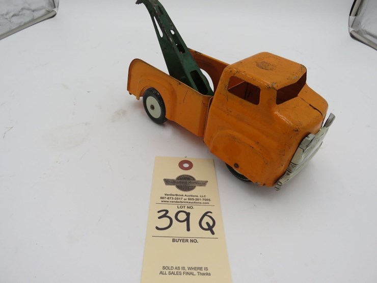 wyandotte-tow-truck-image-2