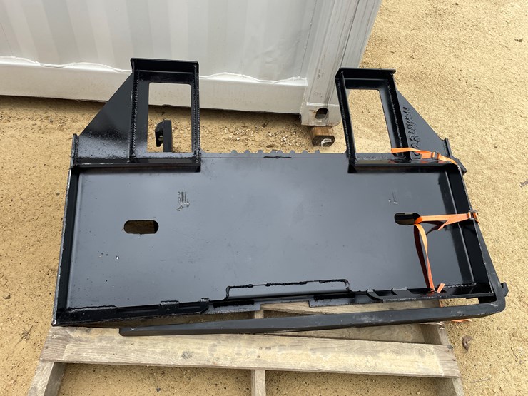 #2032-•-new-kc-skid-steer-fork-frame-with-forks-image-8