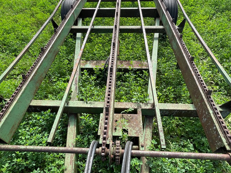 #4429-•-john-deere-stack-mover-image-12