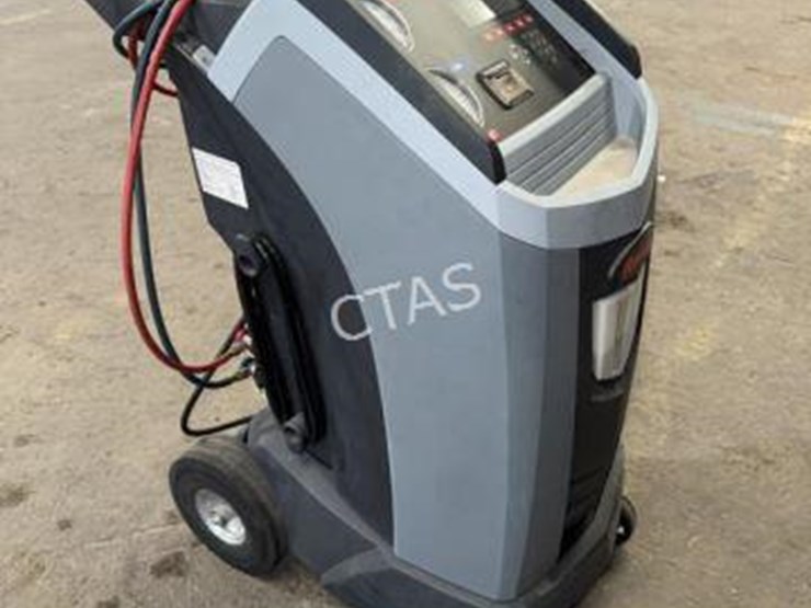#118-•-robin-air-automotive-ac-service-machine-image-2