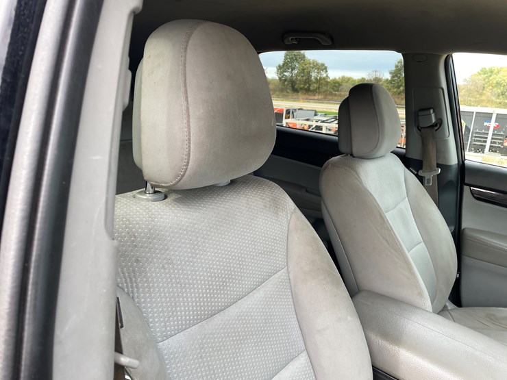 2012-kia-sorento-image-47