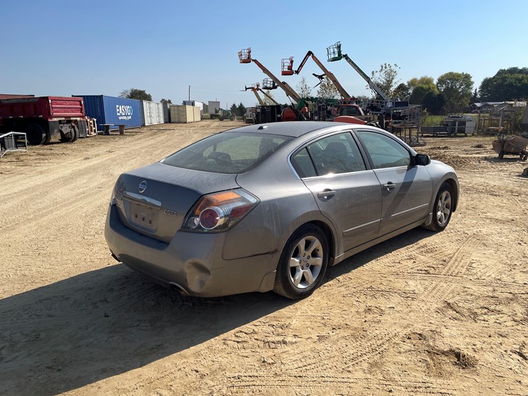 #108-•-2009-nissan-altima-(has-wi-title)-image-5