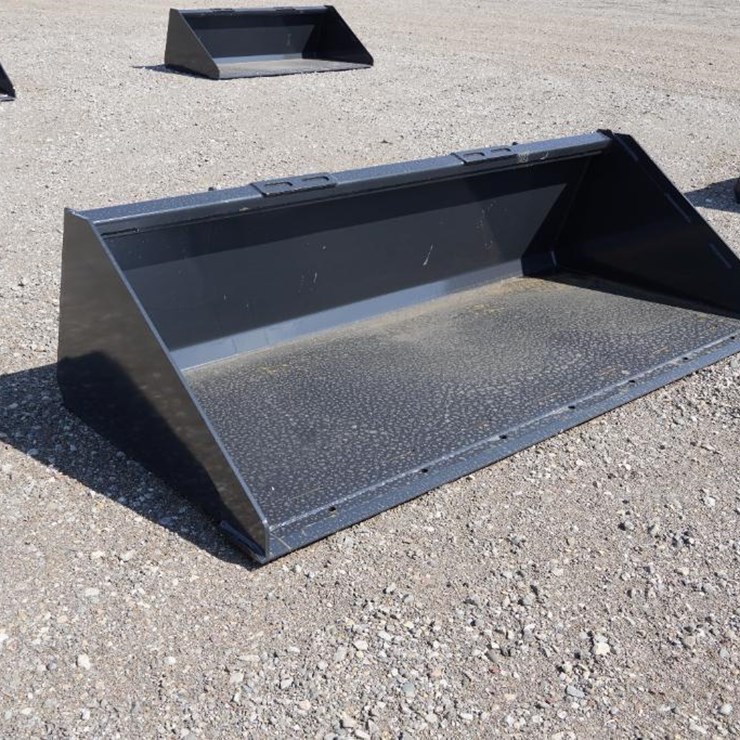#2532 • New Skid Steer Track Duty Bucket Attachment