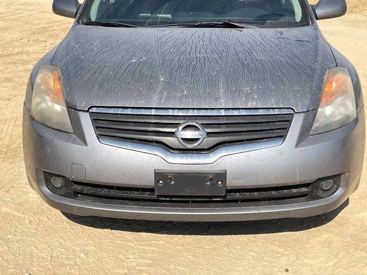 #108-•-2009-nissan-altima-(has-wi-title)-image-12