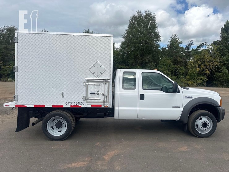 2005-ford-f450-xl-image-7