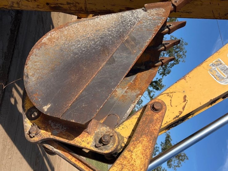 john-deere-310d-image-27