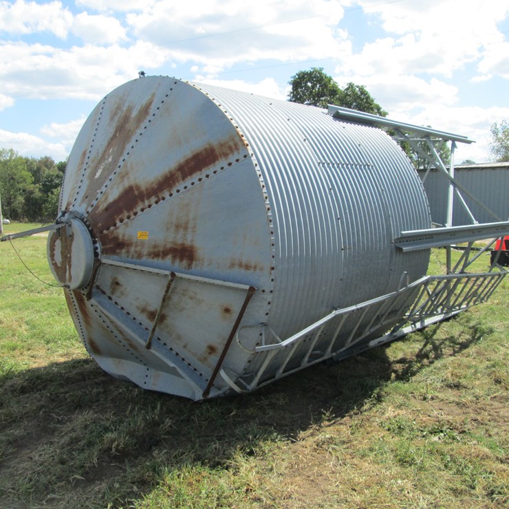 #29358 • 14-ton Feed Bin