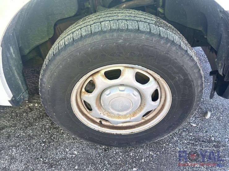 2015-ford-f150-image-25