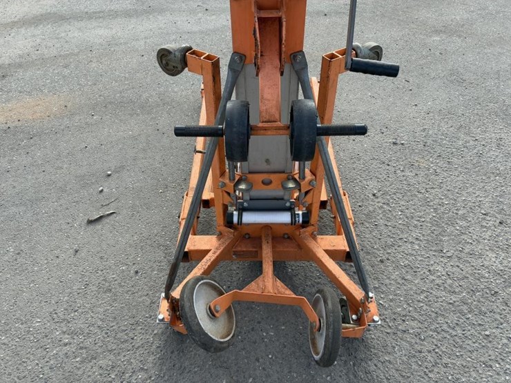 2011-lift-smart-mlc-18-material-lift-image-5