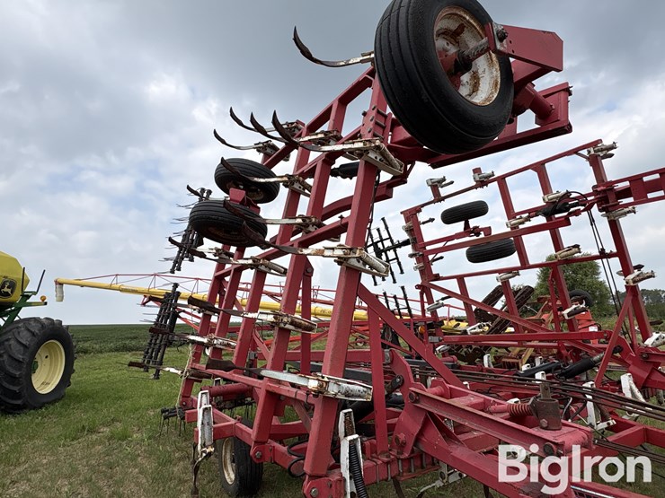 wil-rich-36’-quad-5-field-cultivator-w/harrow-image-15