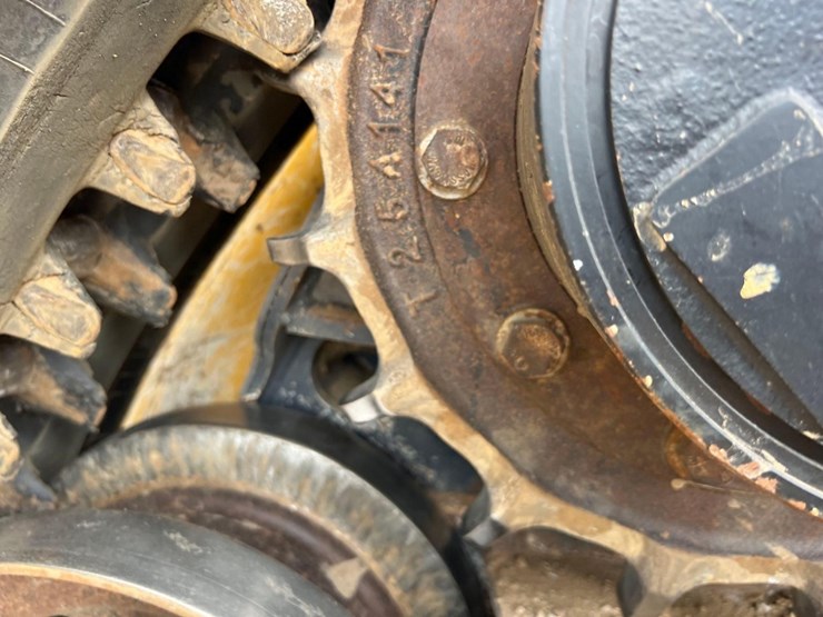deere-333g-image-14
