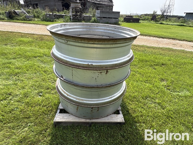 unverferth-46"-band-dual-rims-image-6