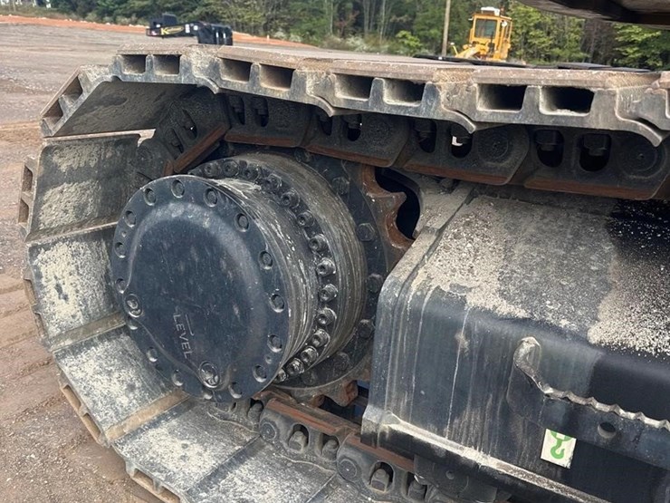 2018-caterpillar-325flcr-image-27