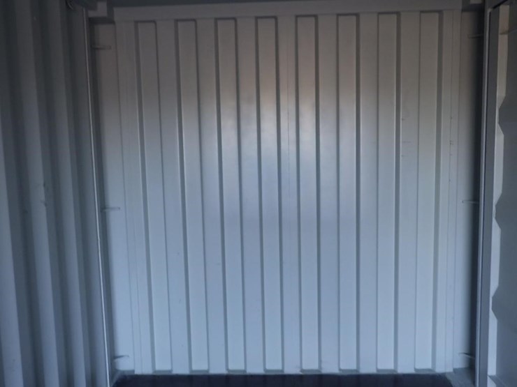 shipping-container-20'l-x-8'6"h-image-12