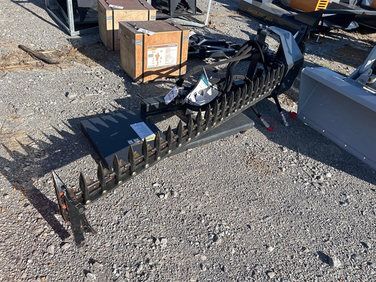 #62-•-skid-steer-sickle-mower-image-2