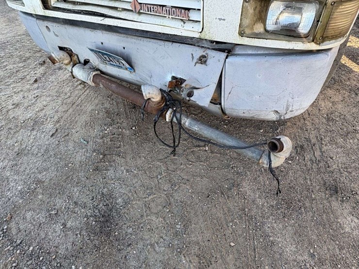 1989-international-8300-water-truck,-cummins-350,-10-speed,-tandem-axle,-246”-wb,-lopro-22.5-on-stee-image-31