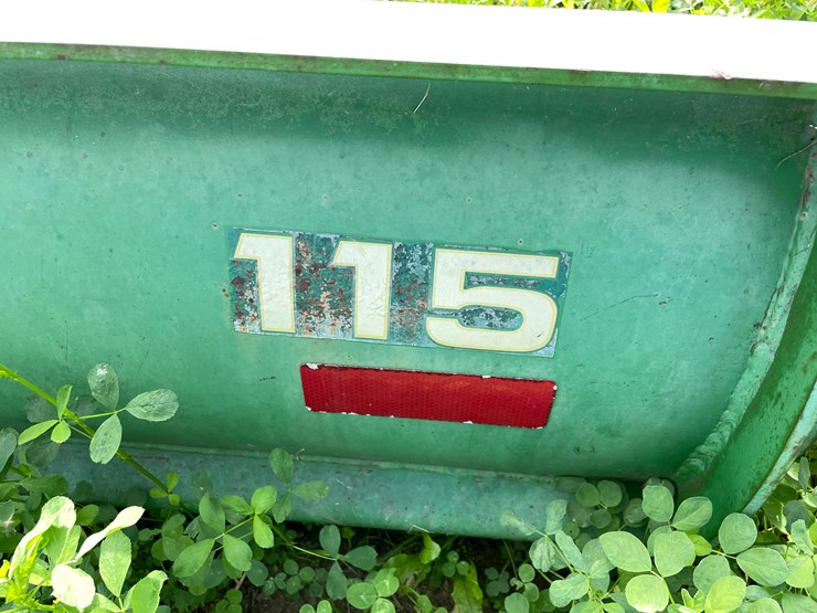 john-deere-115-image-7