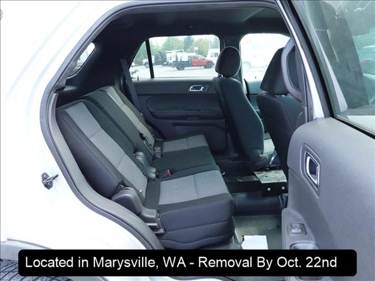 2014-ford-explorer-image-24