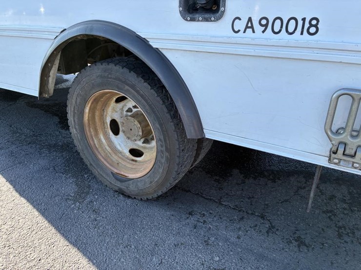 ford-f550-image-5