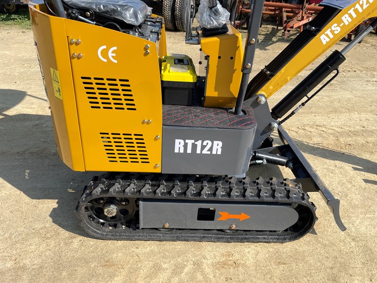 #208-•-new-rt12r-mini-excavator-image-20