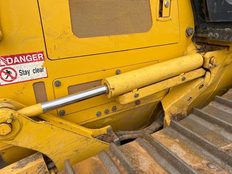 2021-komatsu-d39px-24-image-11